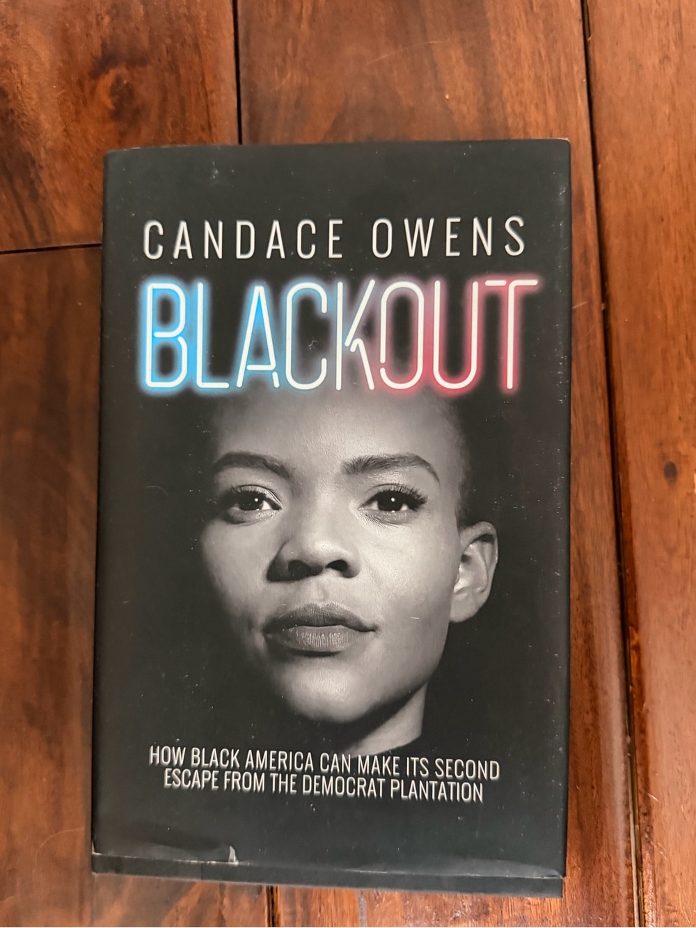Blackout Hardcover Book - Black/Cream -